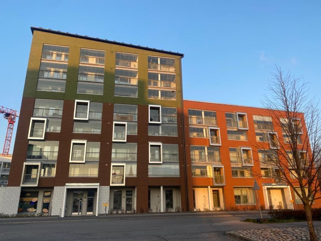 Modern One Bedroom Apartment Nearby Airport Vanda Eksteriør bilde